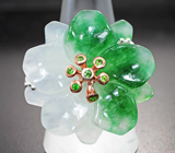 Серебряное кольцо с резным нефритом и диопсидами Серебро 925