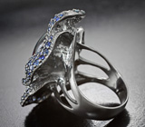 Серебряное кольцо с кристаллическим черным опалом 5,53 карата и синими сапфирами 4,54 карата Серебро 925
