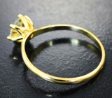 Золотое кольцо с бесцветным муассанитом высокой чистоты 0,96 карата