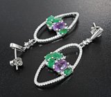 Замечательные серебряные серьги с аметистами и изумрудами  Серебро 925