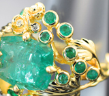 Золотое кольцо с уникальным «неоновым» уральским изумрудом 4,77 карата и бриллиантами Золото