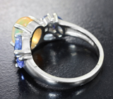 Прелестное серебряное кольцо с кристаллическим эфиопским опалом и танзанитами Серебро 925