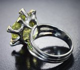 Серебряное кольцо с лимонным цитрином лазерной огранки 9,24 карата и диопсидами