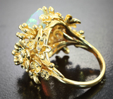 Золотое кольцо с красивейшим ограненным эфиопским опалом топовых характеристик 5,53 карата и бриллиантами