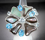 Впечатляющее серебряное кольцо с цветным перламутром, аквамаринами и голубыми топазами Серебро 925