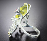 Серебряное кольцо с резным лимонным цитрином и разноцветными турмалинами