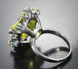 Серебряное кольцо с лимонным цитрином авторской огранки 14,07 карата и цаворитами