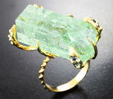 Золотое кольцо с кристаллом крупного яркого неоново-зеленого берилла 47,41 карата и синими сапфирами Золото