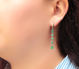 Изящные серебряные серьги с изумрудами Серебро 925