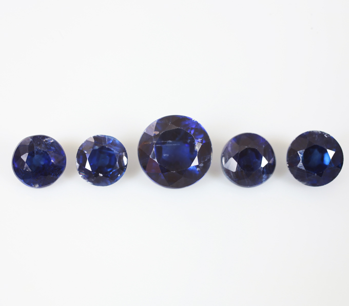 Набор из 5 насыщенных кианитов 5,15 карата