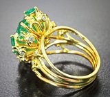 Золотое кольцо с уральскими изумрудами 5,9 карата и бриллиантами Золото