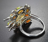 Серебряное кольцо с цитрином 5,44 карата, кристаллическими эфиопскими опалами и сапфирами бриллиантовой огранки