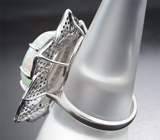 Серебряное кольцо с кристаллическим эфиопским опалом 7,19 карата и синими сапфирами бриллиантовой огранки Серебро 925