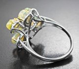 Эффектное серебряное кольцо с кристаллическими эфиопскими опалами и родолитом