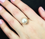 Золотое кольцо с крупной морской жемчужиной 8,96 карата и голубыми сапфирами! Исключительный люстр