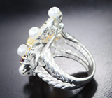 Серебряное кольцо с кристаллическими эфиопскими опалами, жемчугом и родолитами