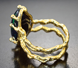 Золотое кольцо с крупным черным опалом оригинальной огранки 6,13 карата