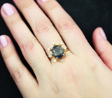 Золотое кольцо с крупным насыщенным уральским александритом 5,82 карата и бриллиантами