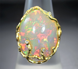 Золотое кольцо с ярчайшим крупным кристаллическим эфиопским опалом 15,24 карата и бриллиантами