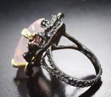 Серебряное кольцо с розовым кварцем 15,14 карата и альмандинами гранатами