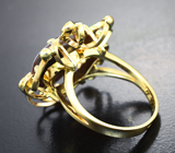 Золотое кольцо с австралийским дублет опалом 7,07 карата, сапфирами, цаворитами гранатами и бриллиантами Золото