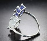 Комплект с насыщенными танзанитами 8,62 карата, лунным камнем, бесцветными топазами и синими сапфирами