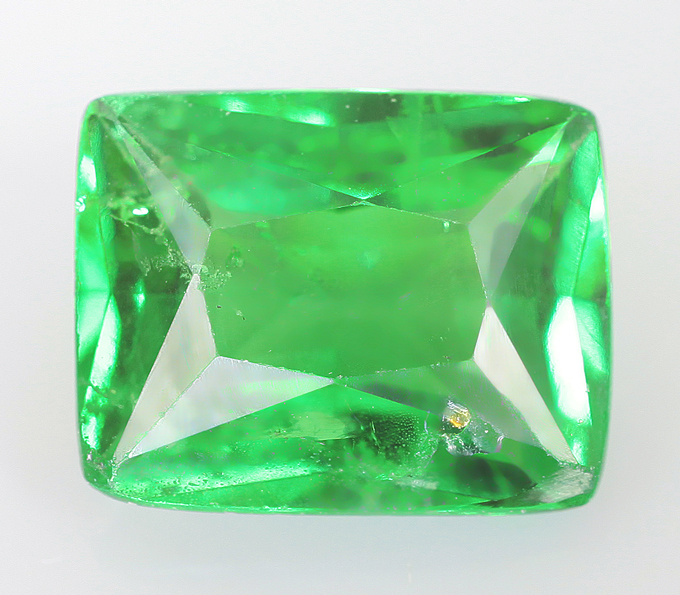 Яркий цаворит 1,15 карата