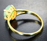 Золотое кольцо с ограненным эфиопским опалом 1,66 карата Золото