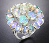 Роскошное крупное серебряное кольцо с кристаллическими эфиопскими опалами