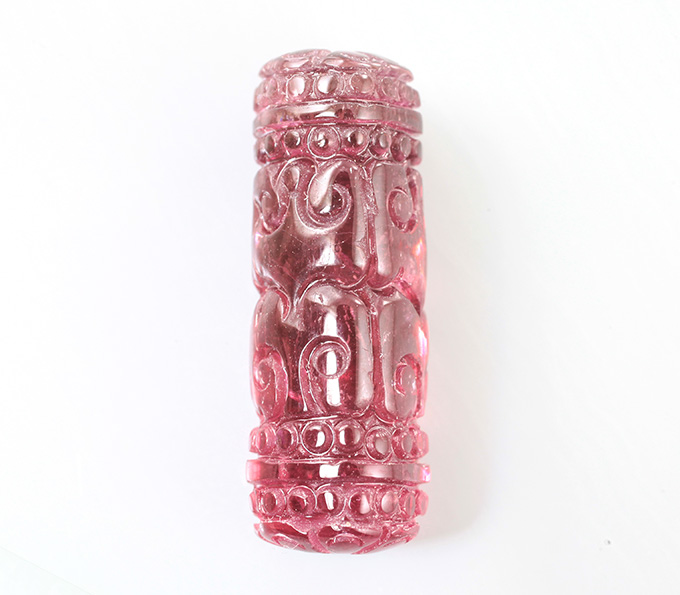 Резной турмалин 11,63 карата