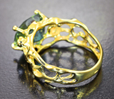 Золотое кольцо с крупным мятно-зеленым апатитом 4,67 карата и сапфирами Золото