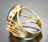 Золотое кольцо с невероятно-ярким черным опалом 7,68 карата, разноцветными сапфирами и бриллиантом Золото