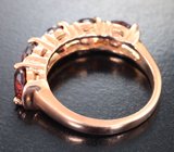 Стильное серебряное кольцо с альмандинами гранатами