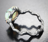Серебряное кольцо с кристалическим эфиопским опалом 2,26 карата и сапфирами Серебро 925