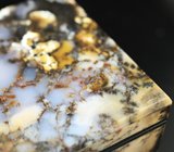 Шкатулка для украшений из дендритического агата и долерита