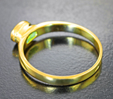 Золотое кольцо с ярким уральским изумрудом высокой чистоты 0,45 карата Золото