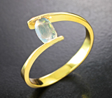 Золотое кольцо с уральским александритом редкого оттенка морской волны 0,48 карата Золото
