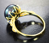 Золотое кольцо с жемчугом титанового люстра 6,75 карата и синими сапфирами Золото