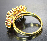 Золотое кольцо с ярко-розовыми "неоновыми" шпинелями 3,87 карата и бриллиантами Золото