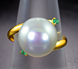 Золотое кольцо с жемчужиной 11,11 карата и уральскими изумрудами Золото