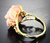 Золотое кольцо с резным solid кораллом 10,74 карата и бриллиантами Золото