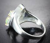 Серебряное кольцо с кристаллическими эфиопскими опалами и голубыми топазами Серебро 925