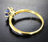 Золотое кольцо с чистейшим танзанитом бриллиантовой огранки 0,66 карата Золото
