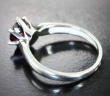 Кольцо с красной шпинелью 1,69 карата Серебро 925