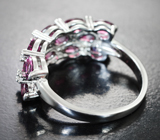 Стильное серебряное кольцо с родолитами