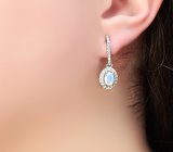 Серебряные серьги с ограненными эфиопскими опалами и бесцветными топазами