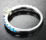 Прелестное серебряное кольцо с кристаллическим эфиопским опалом и «неоновыми» апатитами