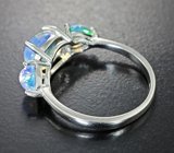 Чудесное серебряное кольцо с кристаллическими эфиопскими опалами