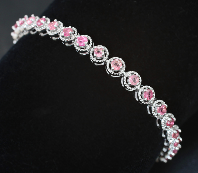 Романтичный серебряный браслет с розовыми турмалинами