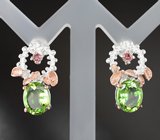 Серебряные серьги с лабораторными гранатами со сменой цвета 4,8 карата и розовыми турмалинами